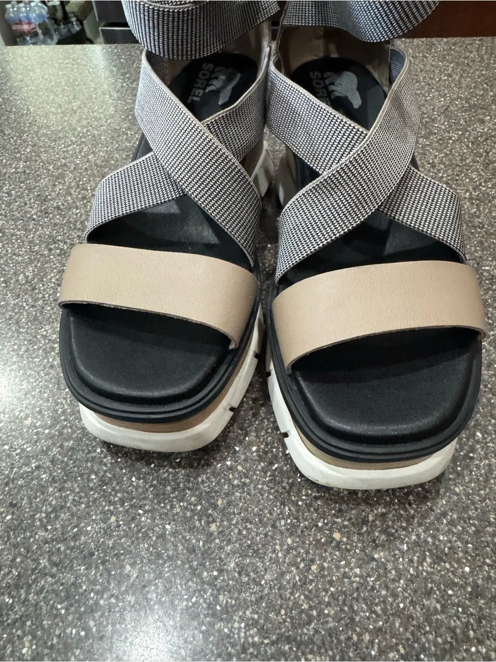 Sorel Joanie III Sport Strap
Wedge Sandals Women's Size 7 - Picture 4 of 11